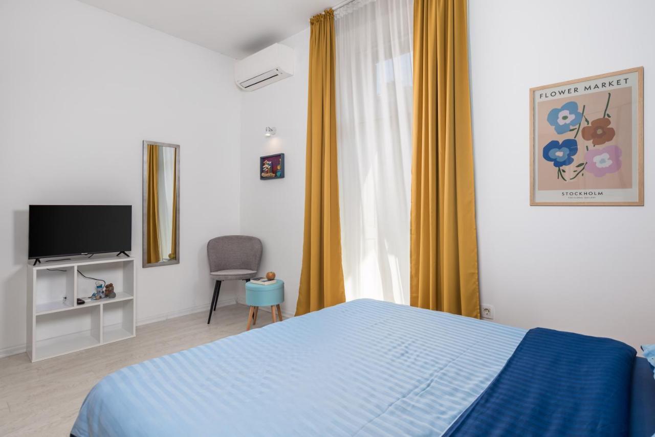 Studio Apartments Fran'S Риека Экстерьер фото